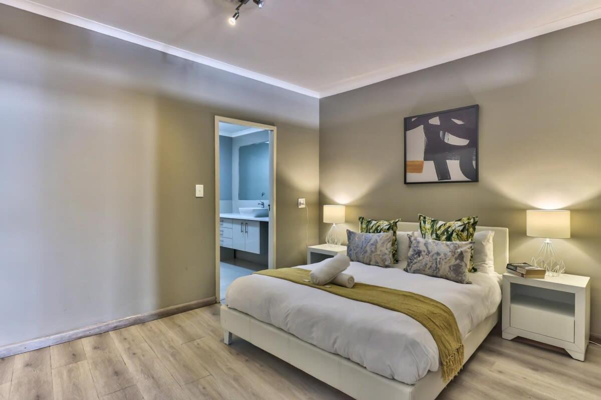 Appartement Couples Home! 24 Hour Security Parking Le Cap